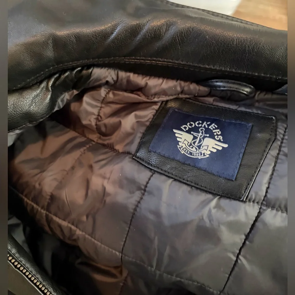 Cozy Dockers Bomber Jacket Faux Leather Brown Quilted Lining Size L - Picture 12 of 14